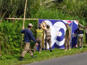 Masa Tenang Pemilu, Satpol PP Karangasem Turunkan Ratusan Baliho