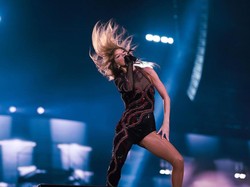 Fenomena Taylor-Gate, Swifties Pelapis Beton Luar Konser Taylor Swift