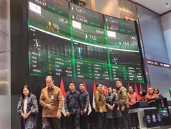 Bursa Kedatangan 3 Emiten Baru, Ada yang Sahamnya Langsung Melonjak 34%