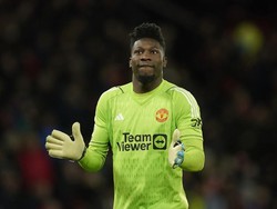 Onana Tahu Diri, Waktunya di MU Sudah Habis