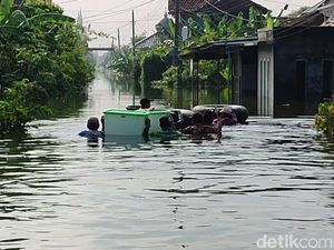 10 Desa di Demak Terendam Banjir, 27.996 Pemilih Bakal Ikut Coblosan Susulan 10 Desa di Demak Terendam Banjir, 27.996 Pemilih Bakal Ikut Coblosan Susulan