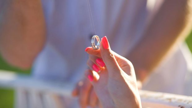 Ilustrasi Cincin