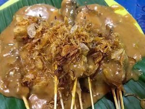 Lamak Bana! 20 Sate Padang Sedap Berempah Ada di Sini Lamak Bana! 20 Sate Padang Sedap Berempah Ada di Sini