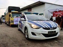 Polisi-KPU Distribusikan Logistik Pemilu ke 11 Kecamatan di Pekanbaru