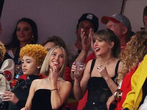 Saat Taylor Swift Nonton Travis Kelce Tanding Super Bowl 2024