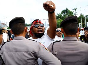 Potret Massa AMSI Demo Tolak Pemakzulan Jokowi