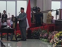 Masa Tenang, Prabowo Hadiri Wisuda 500 Mahasiswa Unhan di Bogor