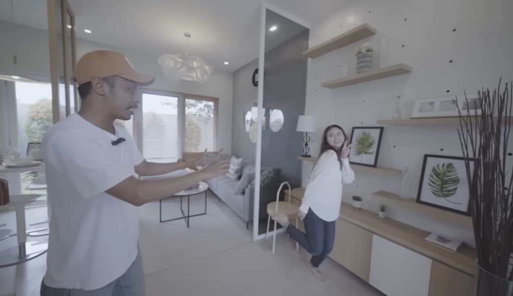 Rumah pemberian Furry Setya untuk Dwinda Ratna