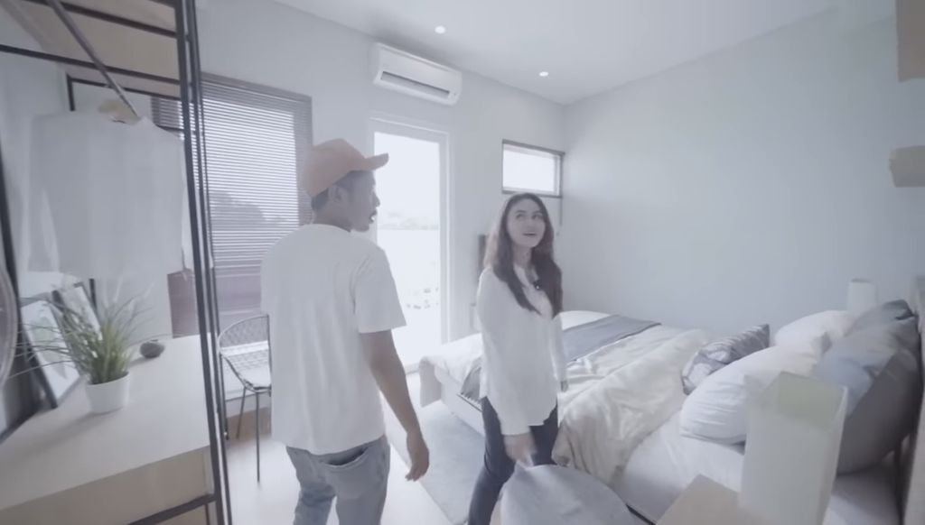 Rumah pemberian Furry Setya untuk Dwinda Ratna