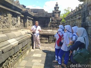 Libur Lebaran, Tiket Naik ke Candi Borobudur Jadi Rp 90-150 Ribu Libur Lebaran, Tiket Naik ke Candi Borobudur Jadi Rp 90-150 Ribu
