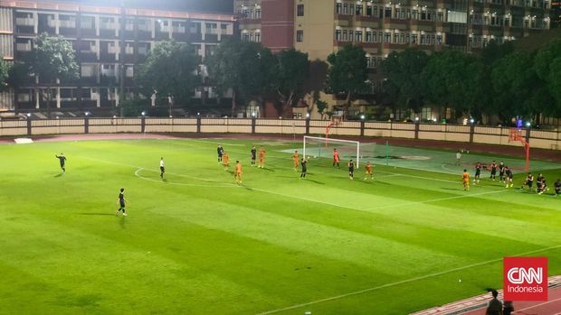 Bhayangkara FC vs Suwon. CNNIndonesia/Abdul Susila