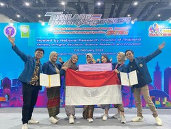 Mahasiswa Unair Raih Medali Emas Internasional Berkat Alat Deteksi Diabetes