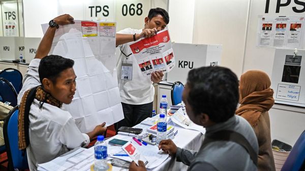 Potret WNI di Malaysia Nyoblos Pemilu 2024