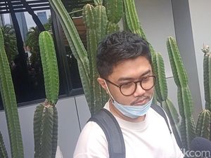 Angger Dimas Hadiri Sidang Lanjutan Kasus Kematian Dante Angger Dimas Hadiri Sidang Lanjutan Kasus Kematian Dante