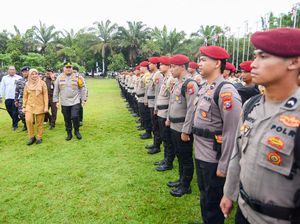 Apel Gelar Pasukan Pengamanan Pemilu di Banyuwangi