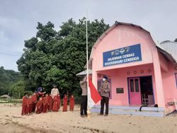 Perjuangan Bripka Nengah Membantu Warga Kampung Terpencil di NTB