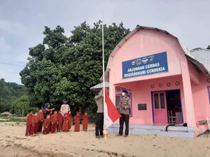Perjuangan Bripka Nengah Membantu Warga Kampung Terpencil di NTB Perjuangan Bripka Nengah Membantu Warga Kampung Terpencil di NTB