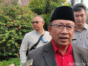 Adik Jadi Tersangka Proyek, Bupati Cianjur: Tanggung Sendiri Risikonya Adik Jadi Tersangka Proyek, Bupati Cianjur: Tanggung Sendiri Risikonya