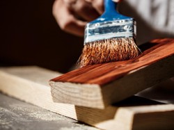 10 Jenis Finishing Kayu Beserta Kelebihan dan Kekurangannya