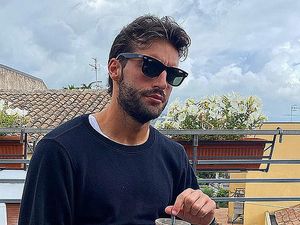 Ngeri! Pesepakbola Bunuh Pacarnya Pakai Palu