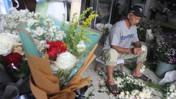 Jelang Hari Valentine, Pengusaha Buket Bunga Kebanjiran Pesanan