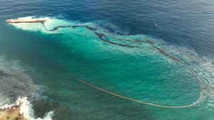 Kapal di Trinidad dan Tobago Karam, Cemari Pantai dengan Tumpahan Minyak