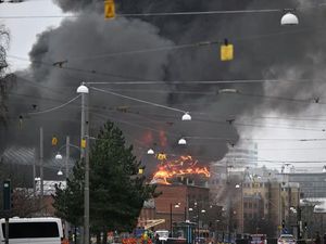 Ngeri Kebakaran di Taman Hiburan Terbesar Swedia, 16 Orang Luka-1 Hilang