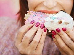 5 Makanan Ini Bisa Bikin Emosi Tambah Meledak Saat Marah