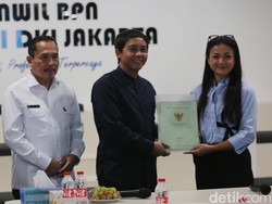 Nirina Zubir Dapat Sertifikat Setelah 5 Tahun Berjuang Lawan Mafia Tanah