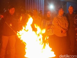 Surat Suara Rusak-Lebih di Cimahi dan Sumedang Dibakar