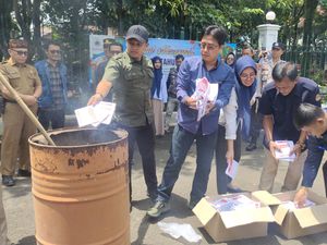 KPU Lebak Musnahkan Ratusan Surat Suara Pemilu Rusak