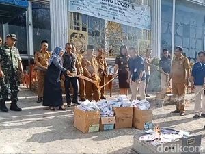 3.453 Surat Suara Berlebih dan Rusak di Tanjungbalai Dibakar