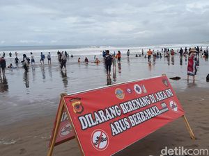 Dimas Tewas Tenggelam Usai Berenang di Zona Terlarang Pangandaran Dimas Tewas Tenggelam Usai Berenang di Zona Terlarang Pangandaran