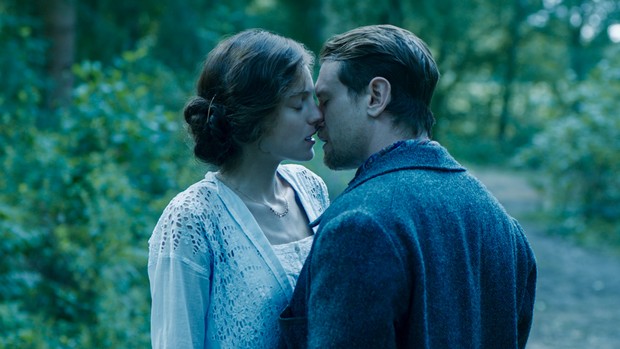 Rekomendasi film Netflix romantis barat terbaik, Lady Chatterley's Lover (2022)/ Foto: Netflix
