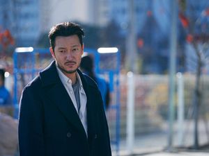 Son Suk Ku Ditawari Peran Utama Film Adaptasi Webtoon Moon You Son Suk Ku Ditawari Peran Utama Film Adaptasi Webtoon Moon You