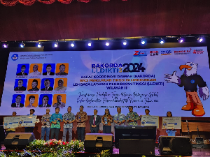 MNP Sabet 6 Penghargaan-Dinobatkan Jadi Poltek Terbaik Se-Jabodetabek