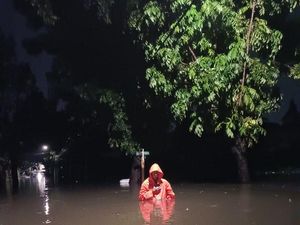 Hujan di Hari Pencoblosan, 3 RT dan 6 Ruas Jalan di DKI Banjir