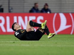 Apes Betul Diaz: Bikin Gol Kemenangan, lalu Cedera