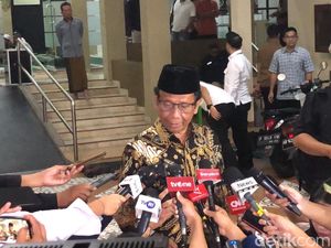 Sultan Diminta Jembatani Pertemuan Jokowi-Megawati, Mahfud: Bagus Lah