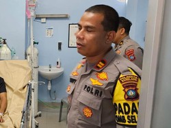 Anggota Polisi di Batam Pingsan Akibat Kelelahan Awasi TPS