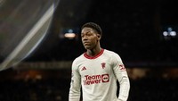 1. Kobbie Mainoo - Manchester United. Naik 29 juta euro, dengan estimasi harganya kini mencapai 35 juta euro.  Foto: Manchester United via Getty Imag/Ash Donelon