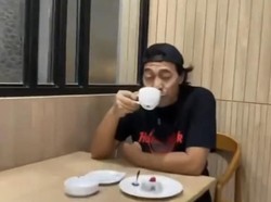 Segini Gaji Komeng kalau Lolos DPD RI