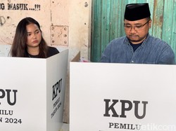 Menag Yaqut Nyoblos di Rembang: Guyub, Perbedaan Jadi Biasa Saja