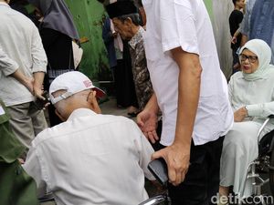 Doa Mertua Anies Baswedan Usai Nyoblos di Kuningan