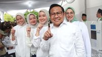 Momen Cak Imin Nyoblos Bareng Istri dan Anak