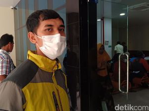 Kecewanya Penunggu Pasien RS Margono Purwokerto Tak Bisa Ikut Nyoblos Kecewanya Penunggu Pasien RS Margono Purwokerto Tak Bisa Ikut Nyoblos
