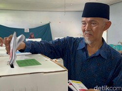 Pesan Khusus Kiai Lirboyo Kediri untuk Capres-Cawapres Peserta Pemilu 2024