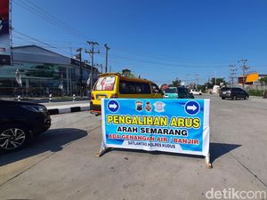 Pantura Demak-Kudus Masih Lumpuh Imbas Banjir, Belum Bisa Dilintasi Kendaraan Pantura Demak-Kudus Masih Lumpuh Imbas Banjir, Belum Bisa Dilintasi Kendaraan