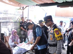 Kapolres Inhil Pantau TPS, Pastikan Pemilu Aman