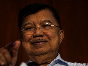 Jusuf Kalla Bertemu Prabowo di Istana Jakarta, Bahas Apa?